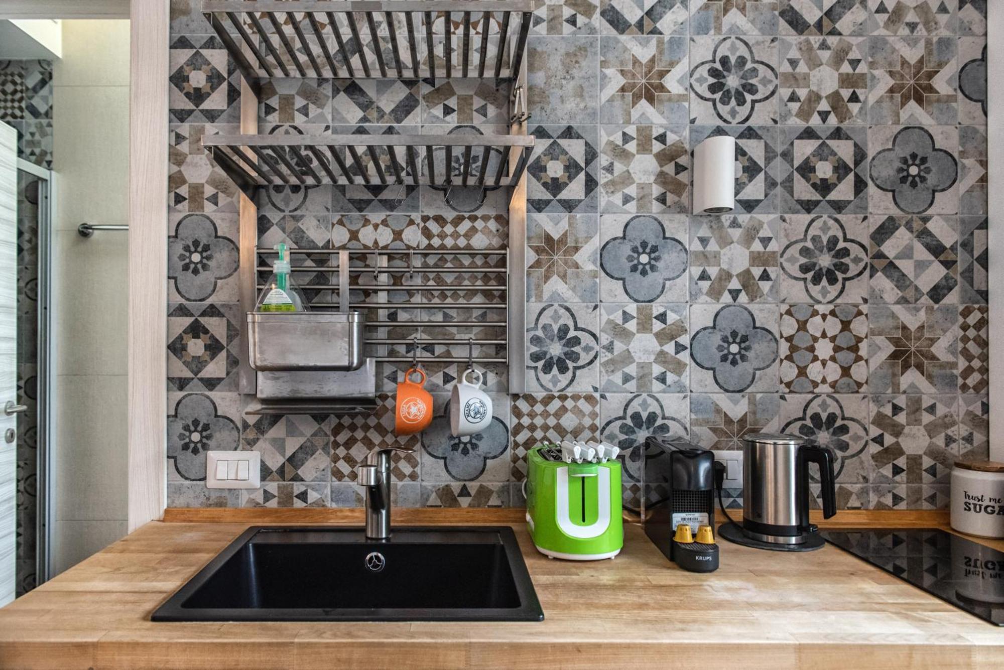 Luxury Cozy Studio By Central Station - Cafe Milan Bagian luar foto